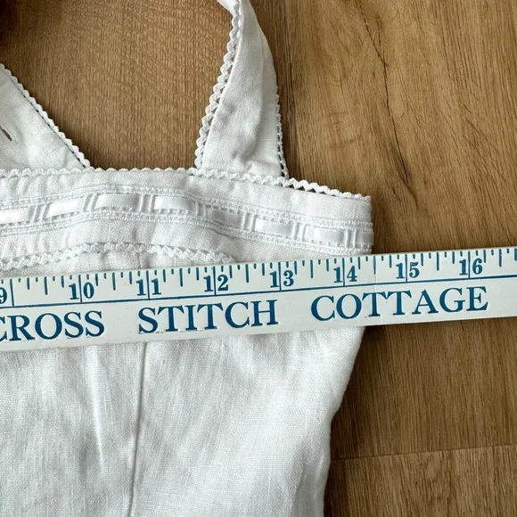 Reformation Eloise White Smocked Linen Tank Top Size 2 Resort Cruise Lace Basic - Picture 9 of 11